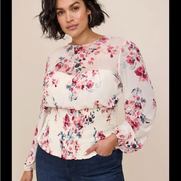 Torrid Dark Indigo Women's Skinny Jeans - Picture 3 of 11